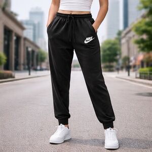 Nike Women's Black Fleece Jogger Sweatpants Medium Swoosh Logo